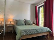 Furnished 3 Room Apartment with Private Garden in...