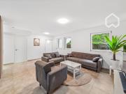 Furnished 3 room basement apartment with smart home,... Furnished 3 room basement apartment with smart home,...