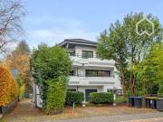 Furnished 3 room basement apartment with smart home,...