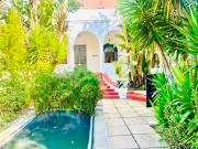 furnished apartment in upper woodsto.