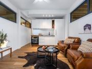 Furnished Architecturally Designed 1 Bedroom Unit