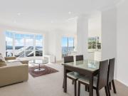 Furnished Boutique Kirribilli Apartment in Prime...