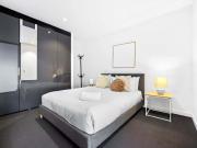 Furnished Chic & Serene 1BR Apartment in Melbourne CBD