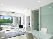 Furnished Docklands Delight