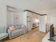 Furnished Effortless City Living Prime Location