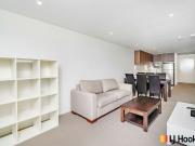 Furnished l Premium Location l 1 Bedroom + Study 6 Month...