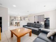 FURNISHED LARGE ROOM G1 included general cleaning,...