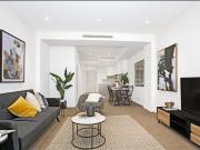 Furnished Luxury 2 Bed Ready To Move In with swimming...