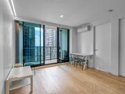 FURNISHED, LUXURY AND LIFESTYLE, IN THE HEART OF CBD