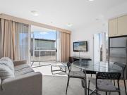 Furnished One Bedroom Apartment with Bonus Study