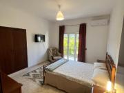 Furnished room with all the amenities