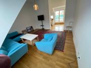 Furnished Spacious Penthouse Flat near U Bahn U1 &...