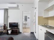 Furnished Studio Apartment In The Heart Of The CBD!...