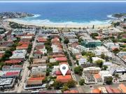 Furnished top floor 2 bedroom unit with polished...