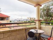 FURNISHED TOWNHOUSE