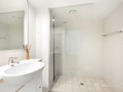 FURNISHED UNIT IN BRISBANE CITY