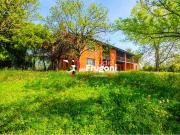 FV218 STORICO CASALE CON CHIESETTA PRIVATA E AMPIO PARCO