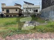 G 10 M Plot With Extra Land For Sale
