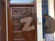 G 13/4 25*40 Beautiful Like Brand New House Gess Boring...