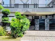 G block 10 Marla luxury house available for sale