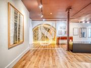 /Galeria de Luxo em Alfama — Investimento com Rendimento...