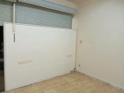 Galeria para aluguel possui 22 metros quadrados em...