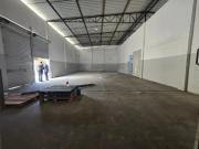 Galpão c 750 m² p Locação na Av. Colbert Martins no...