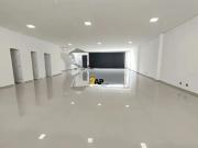 Galpão Comercial de Alto Padrão para Locação na Vila...