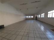 GalpÃ£o comercial e residencial para locaÃ§Ã£o no Bairro...