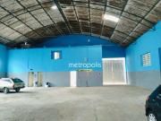 Galpão/Depósito/Armazém e 2 banheiros à Venda, 800 m²...