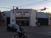 GALPON CON LOCAL A LA VENTA