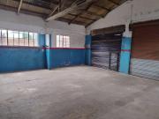 Galpon con pequeña vivienda. A Reciclar. Permuta