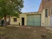 Galpon y casa en Omar Carrasco 3700