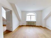 Ganz oben angekommen – Einzigartige Dach Maisonette mit...