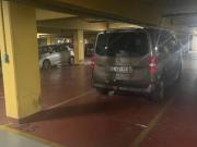 Garage à louer à Tours, Centre Val de Loire, 82€