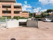 Garage / Box in vendita a Roma, Morena