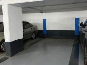 Garage en vente à Paris 17e Arrondissement, Île de...