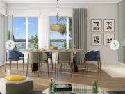 Garage fermé et tram aux pieds