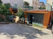 Garage in affitto di m² in Via Abruzzo, 4