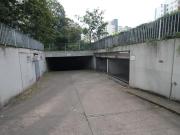 Garage in Köln Porz Tiefgaragenstellplatz mit Garagentor...