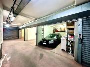 Garage in vendita a Napoli