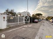 Garage in vendita di m²