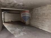 Garage in vendita di m² in Via Acicastello, 85