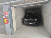 Garage in vendita di m² in Via Caporali, 21