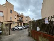 Garage in vendita di m² in Via Cruillas