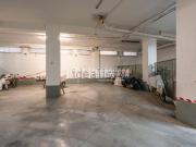 Garage in vendita di m² in Via D&apos Annunzio, 35
