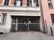 Garage in vendita di m² in Via del Riccio, 8