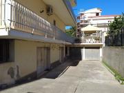 Garage in vendita di m² in Via delle Primule