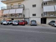 Garage in vendita di m² in Via Melilli, 3