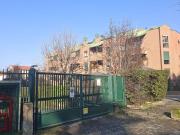Garage in vendita di m² in Via Oslavia, 24